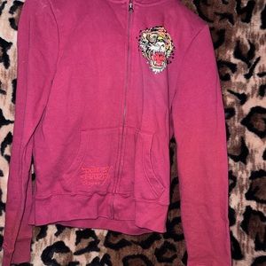 Ed Hardy zip up hoodie maroon color the color is off on camera